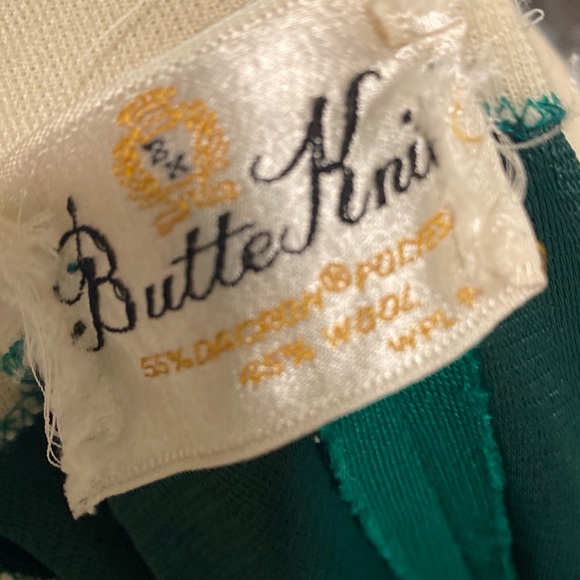 Wool vintage jacket and dress. - Picture 4 of 5